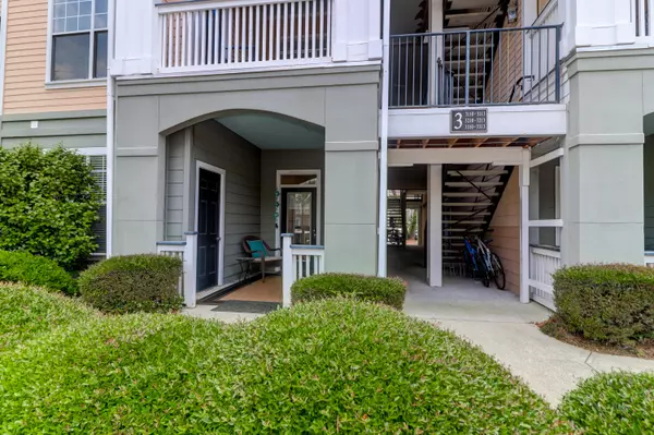 Charleston, SC 29492,130 River Landing Dr #3112