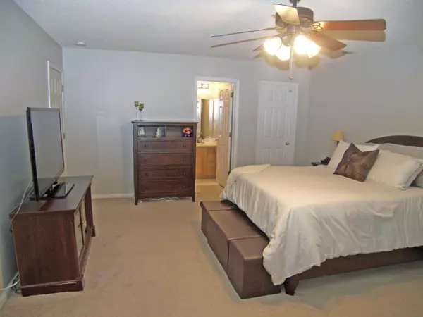 Ladson, SC 29456,2019 Clipstone Dr