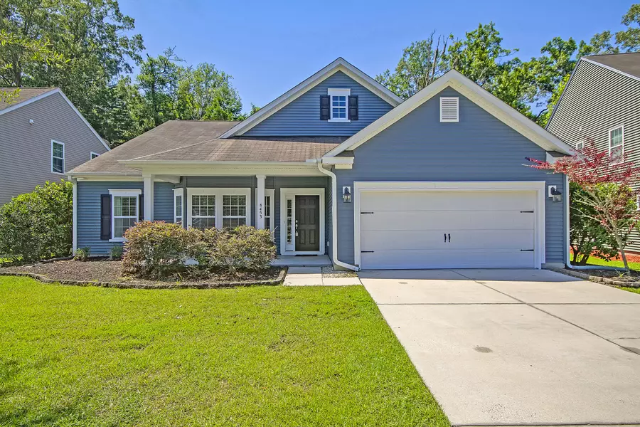 8453 Middle River Way, North Charleston, SC 29420