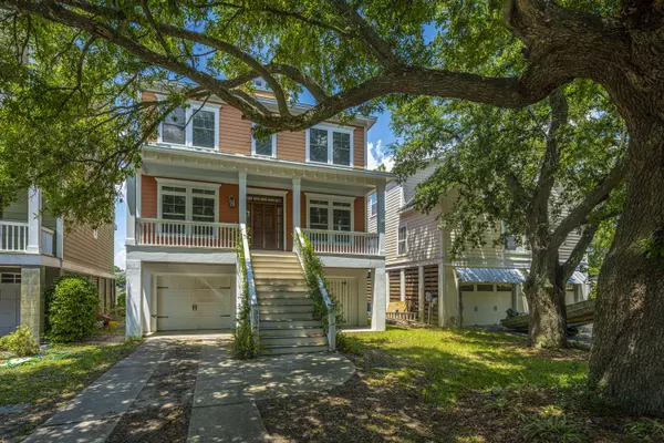 3034 S Shore Dr, Charleston, SC 29407