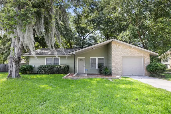 406 Temple Rd, Ladson, SC 29456