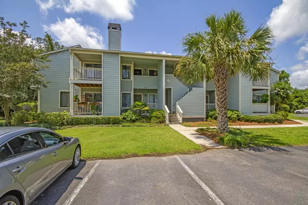 Mount Pleasant, SC 29464,1481 Center Extension St #603