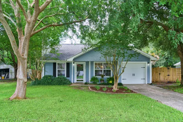 Charleston, SC 29412,1032 Oakcrest Dr