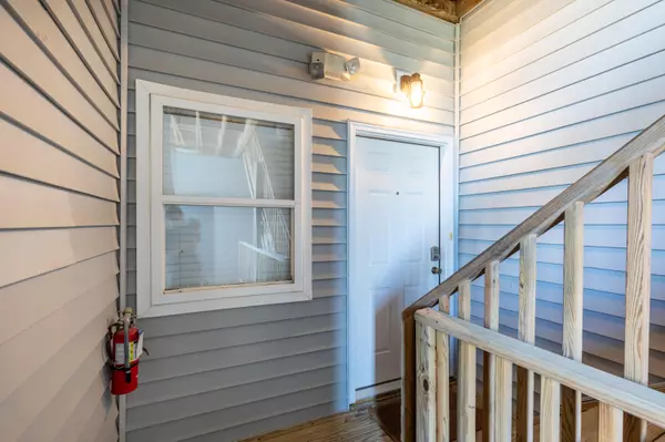 Folly Beach, SC 29439,216 W Arctic Ave #6