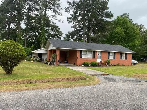 Lake City, SC 29560,515 Ives St