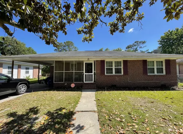 1961 Culver Ave, Charleston, SC 29407