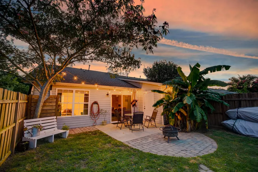 1314 Pinnacle Ln, Charleston, SC 29412