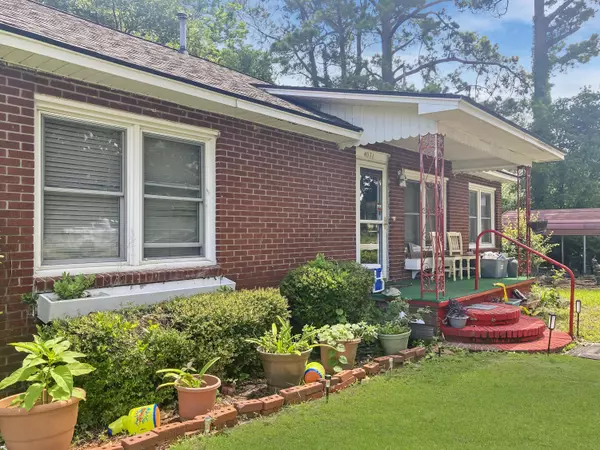 Saint Stephen, SC 29479,4071 Byrnes Dr