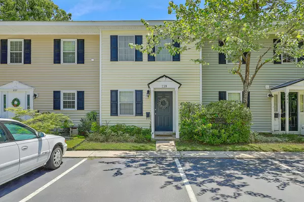239 Heritage Cir #N-2, Mount Pleasant, SC 29464