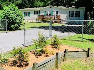 105 Frank St, Summerville, SC 29483