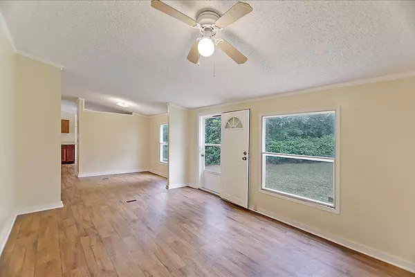 Saint Stephen, SC 29479,909 Fauling Rd