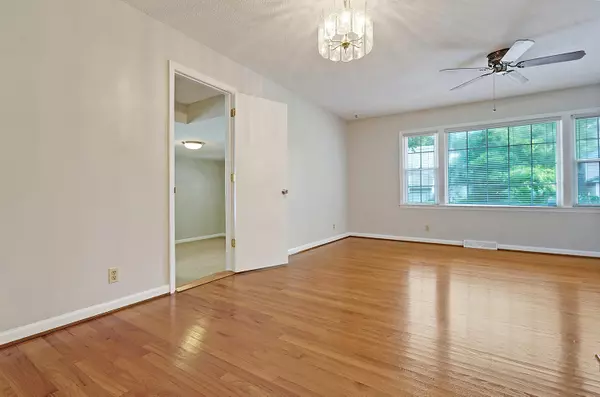 Charleston, SC 29412,1273 Hampshire Rd