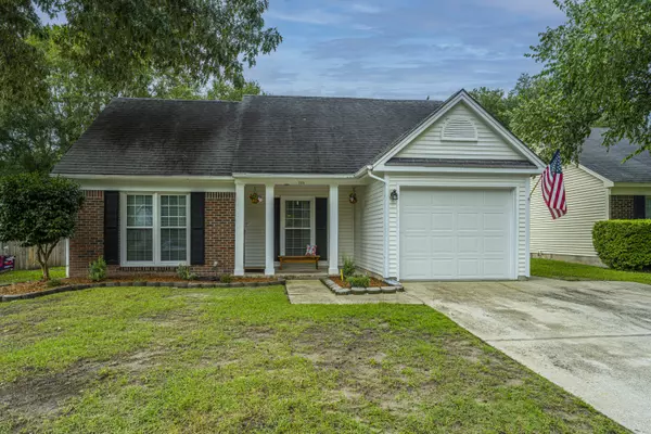 109 Shropshire St, Goose Creek, SC 29445