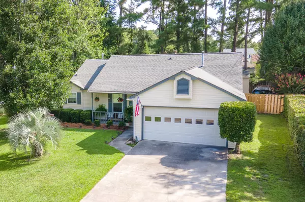 3334 Pinewood Dr, Ladson, SC 29456