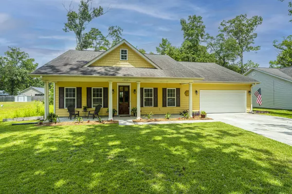 1953 Suzanne St, Johns Island, SC 29455