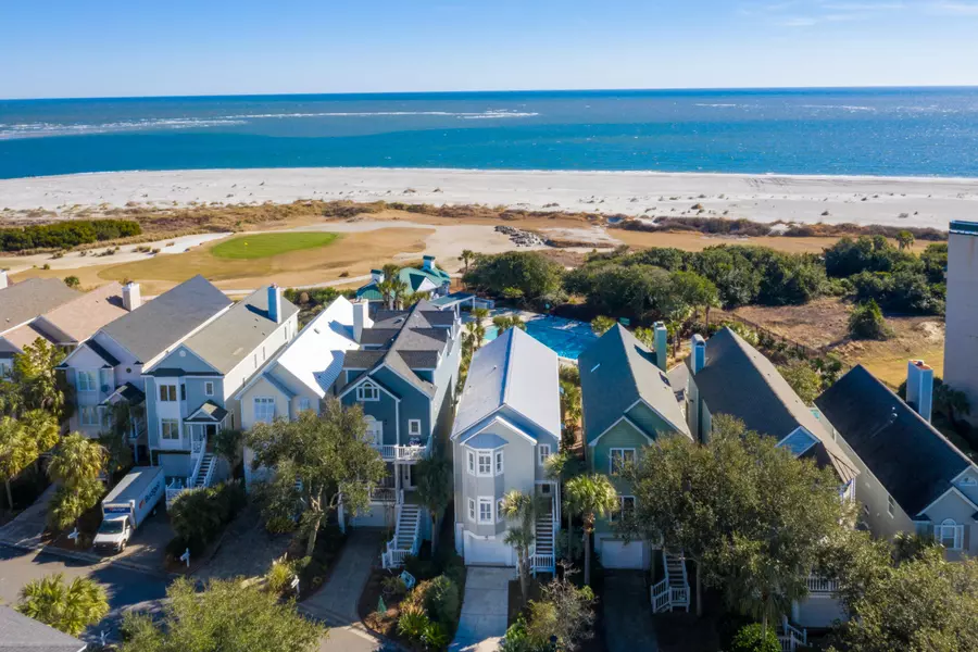 33 Ocean Point Dr, Isle Of Palms, SC 29451