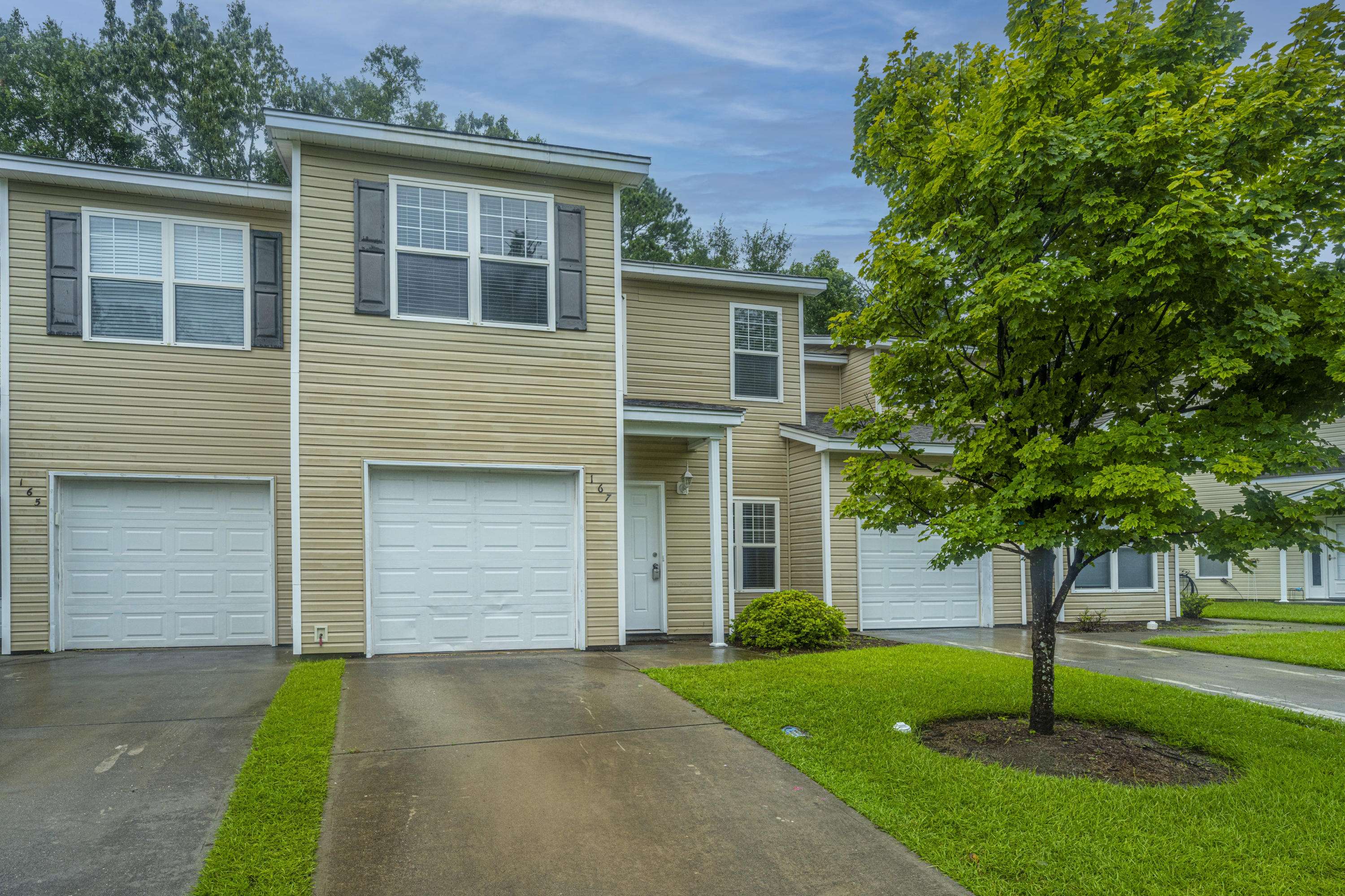 167 Grand Oaks Drive Dr, Ladson, SC 29456