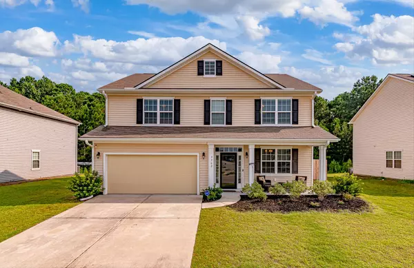 7762 High Maple Cir, North Charleston, SC 29418