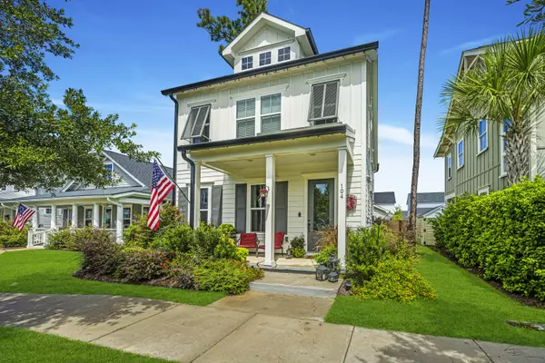 Summerville, SC 29483,104 Julian Hamlet Dr