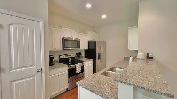 Goose Creek, SC 29445,128 Buchanan Cir