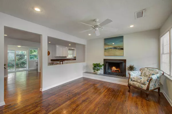 Charleston, SC 29407,1369 Fairfield Ave