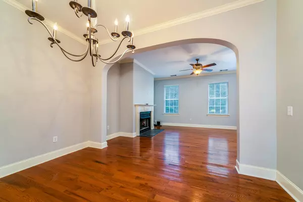 Daniel Island, SC 29492,811 Center Park St