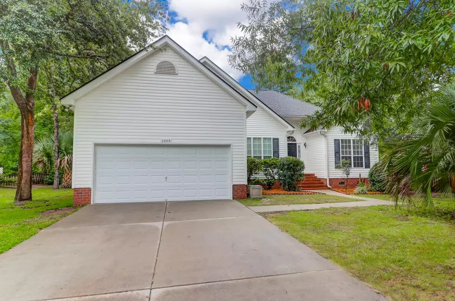 2808 Bottle Brush Ct, Mount Pleasant, SC 29466