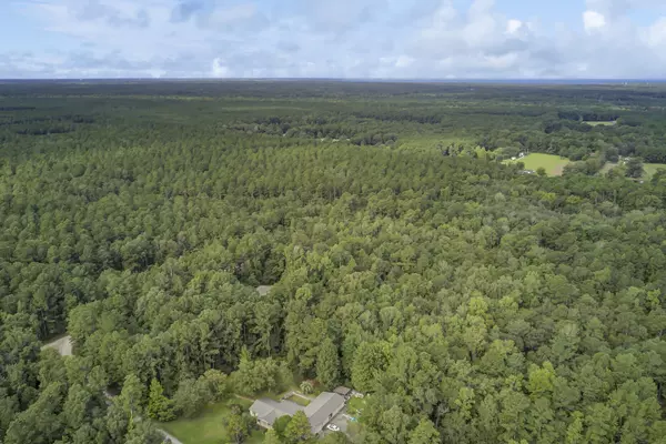 Bonneau, SC 29431,320 Log Cabin Rd