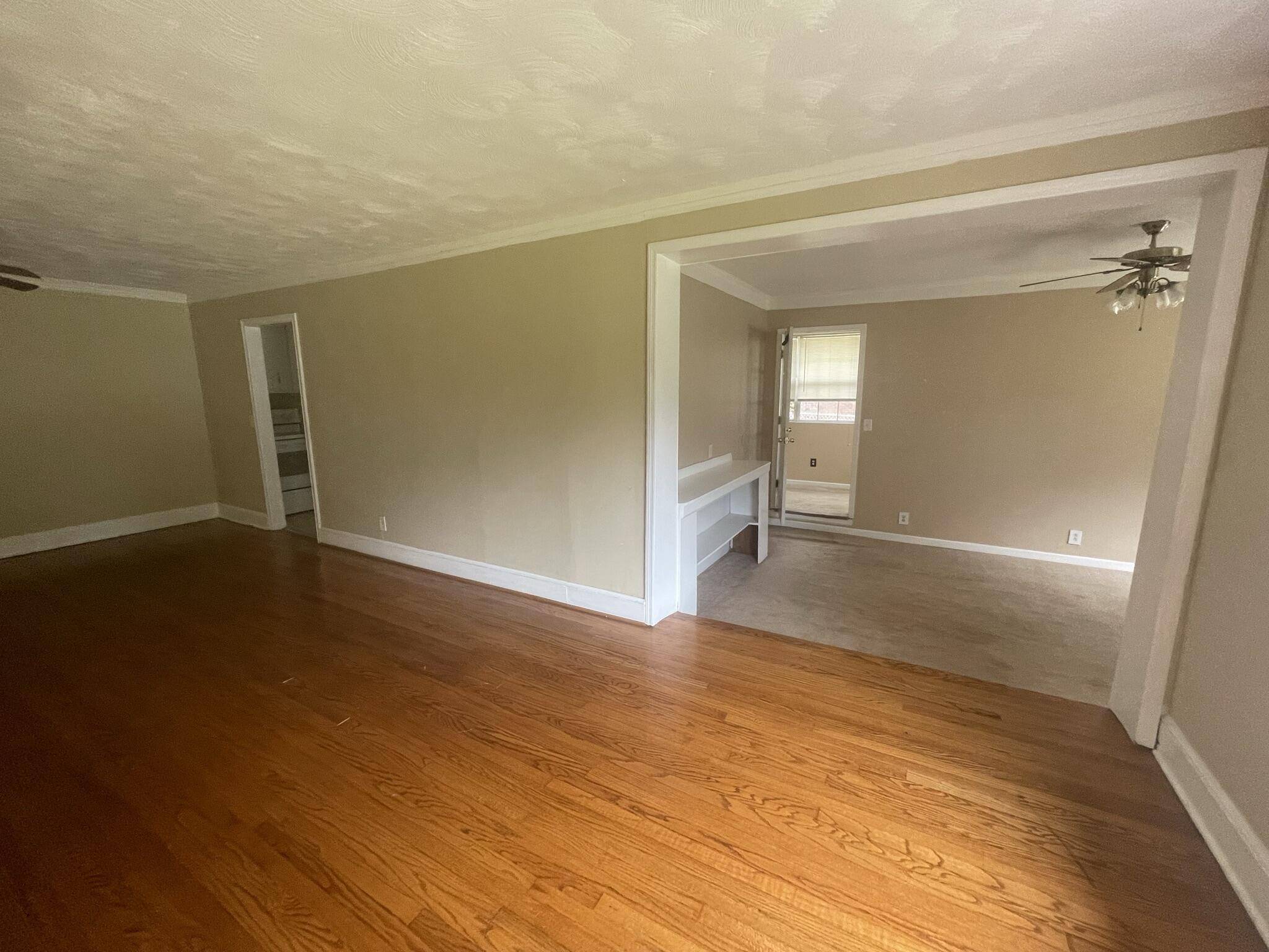 Charleston, SC 29407,749 W Oak Forest Dr