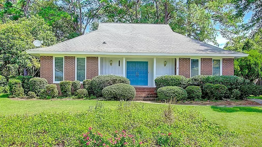 1014 Grand Concourse St, Charleston, SC 29412