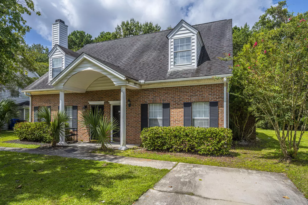 Mount Pleasant, SC 29466,3208 Queensgate Way
