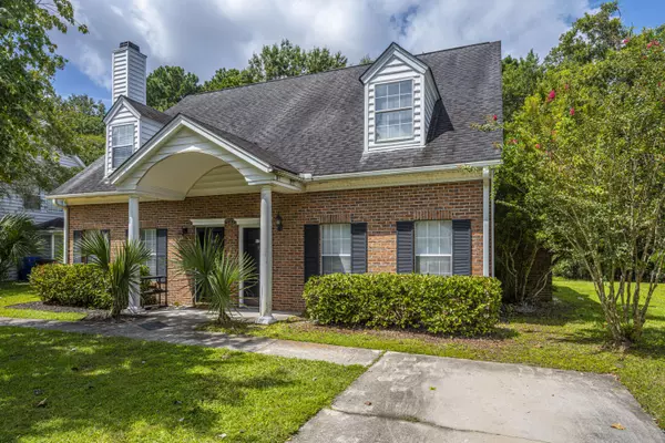 3208 Queensgate Way, Mount Pleasant, SC 29466