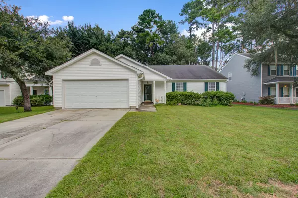 8656 Hickory Creek Ln, North Charleston, SC 29420