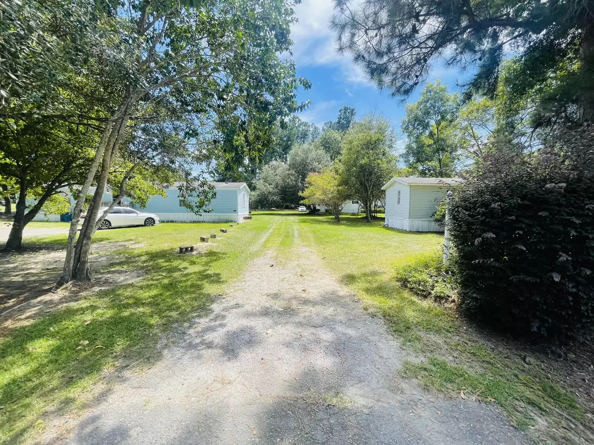 Saint Stephen, SC 29479,296 Church Rd