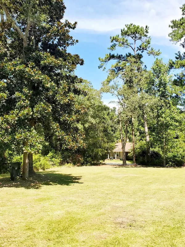 Saint Stephen, SC 29479,143 Ravenell Dr