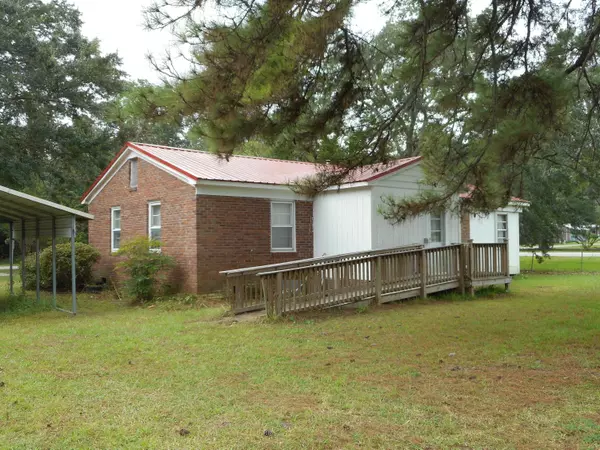 Walterboro, SC 29488,1108 Poplar St