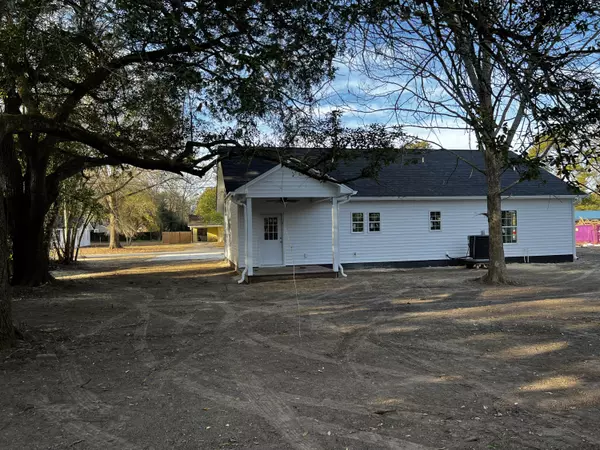 Holly Hill, SC 29059,1287 Carolina Ave