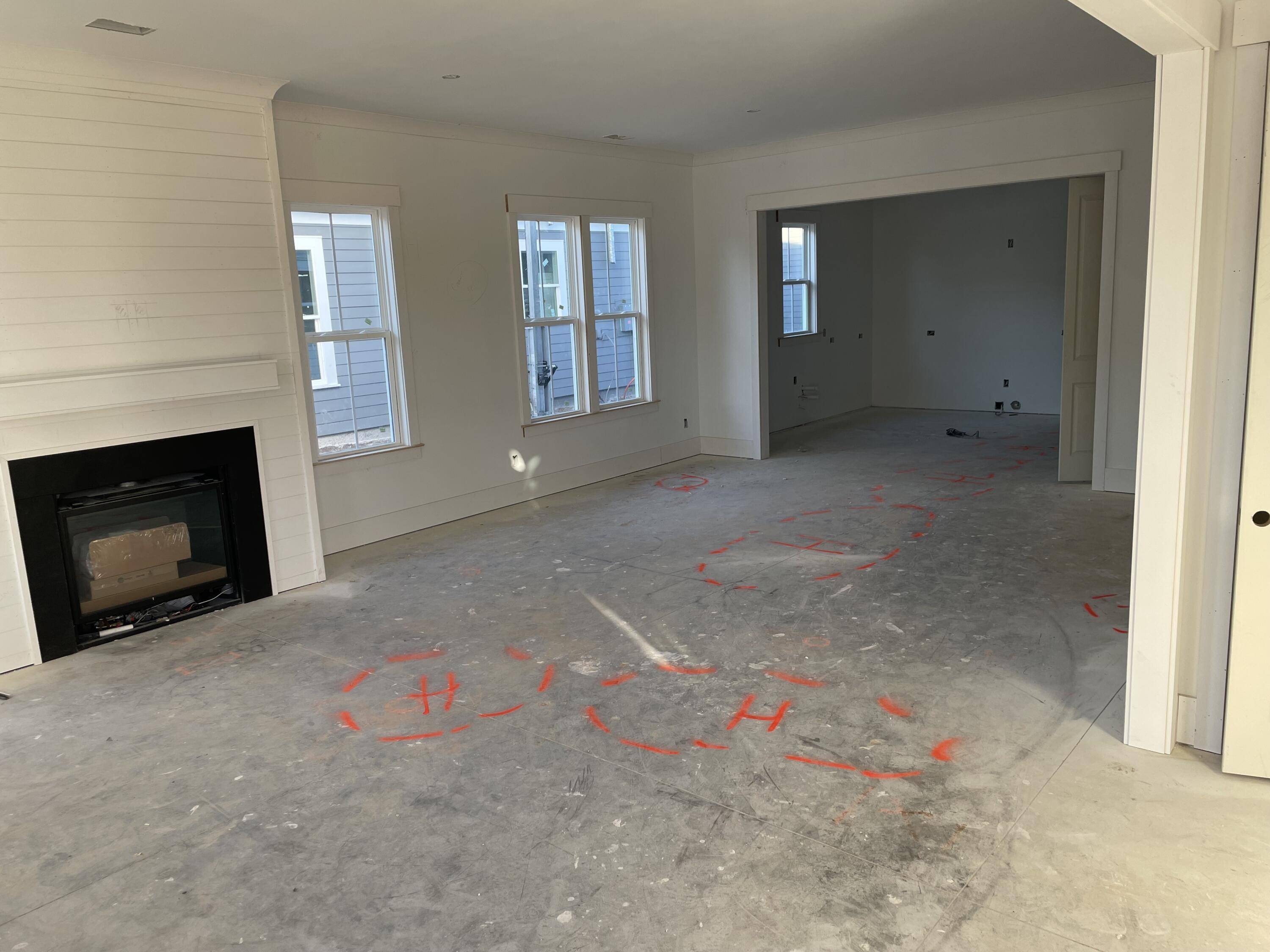 Summerville, SC 29486,662 Blueway Ave
