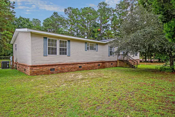 Moncks Corner, SC 29461,546 Farrell St