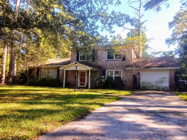 113 Reynolds Rd, Summerville, SC 29483