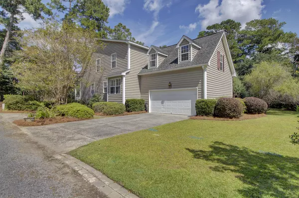 Summerville, SC 29483,419 Waring St