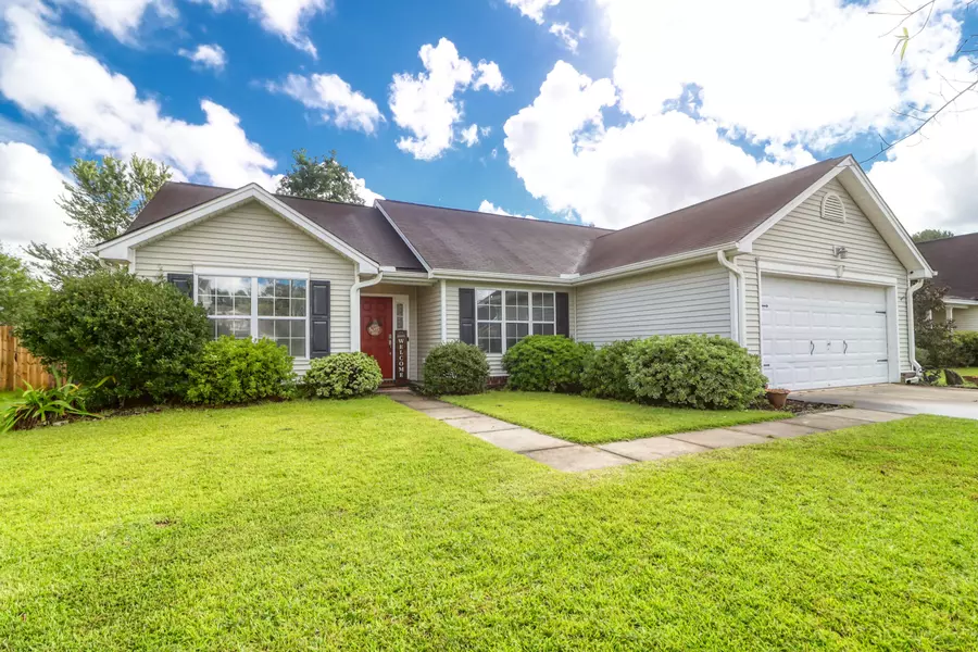 7221 Sweetgrass Blvd, Hanahan, SC 29410