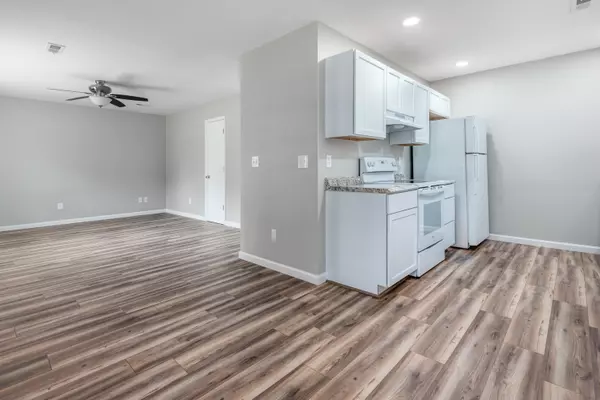 Hanahan, SC 29410,1136 Dickson Ave