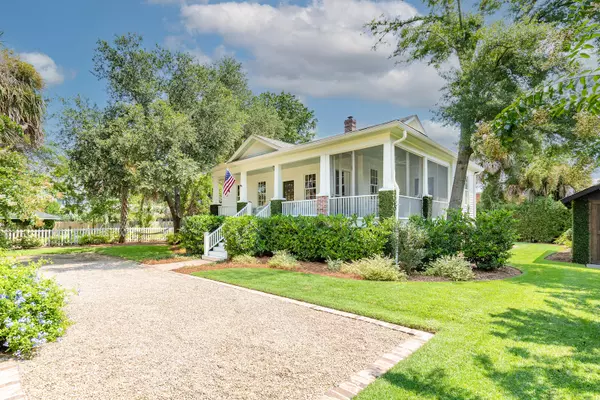 Charleston, SC 29403,764 Rutledge Ave