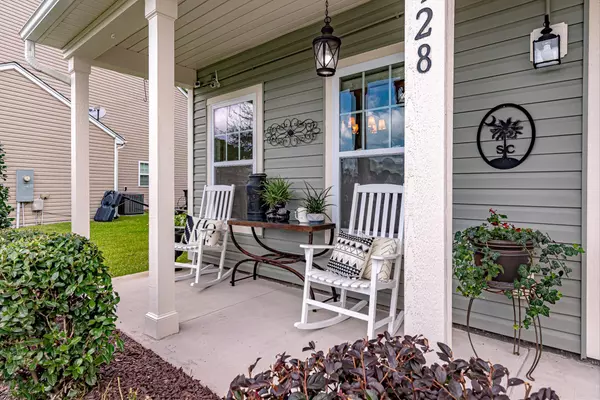 Summerville, SC 29485,128 Balsam Cir