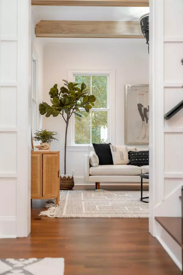 Daniel Island, SC 29492,103 Iron Bottom Ln