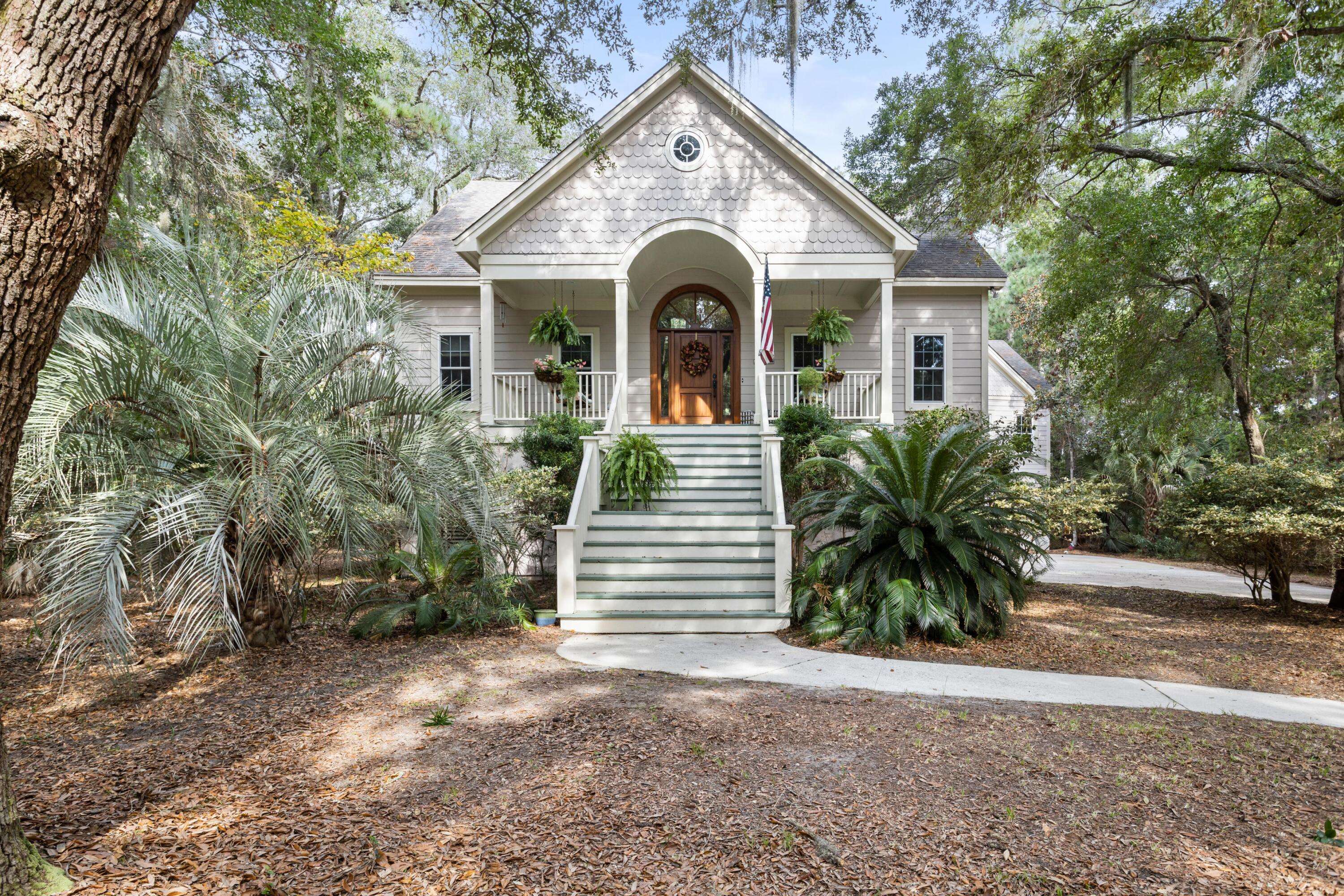 Seabrook Island, SC 29455,2540 Clear Marsh Rd