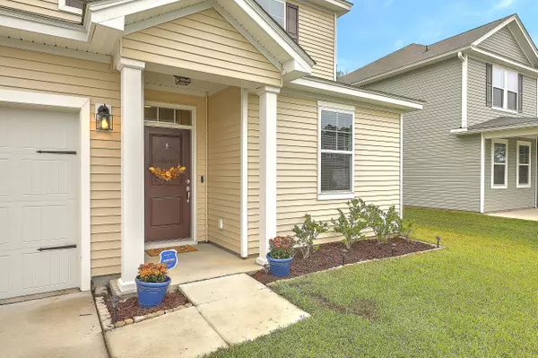 Moncks Corner, SC 29461,529 Man O War Ln