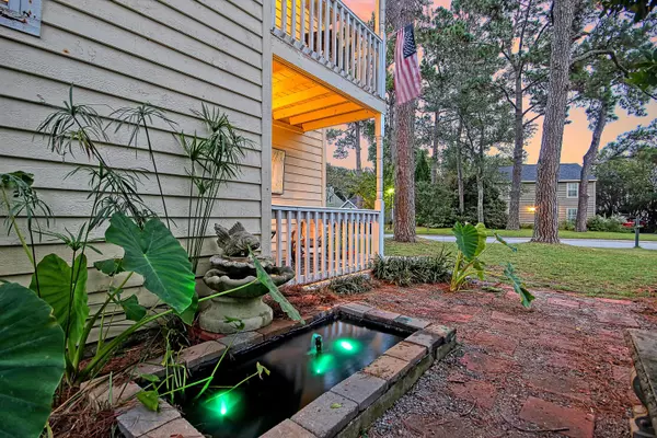 Mount Pleasant, SC 29464,1421 Oaklanding Rd