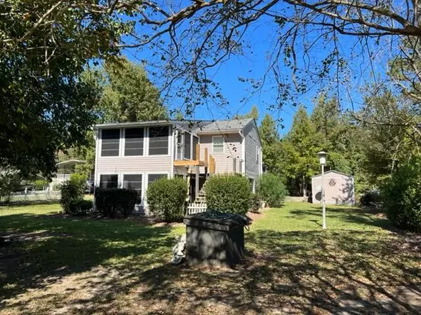 1474 Taw Caw Dr, Summerton, SC 29148